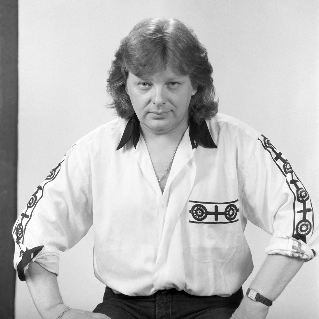 Юрий Антонов