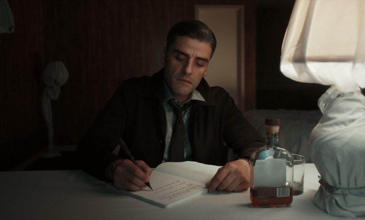 Кадр из фильма «Холодный расчет» (2021)
