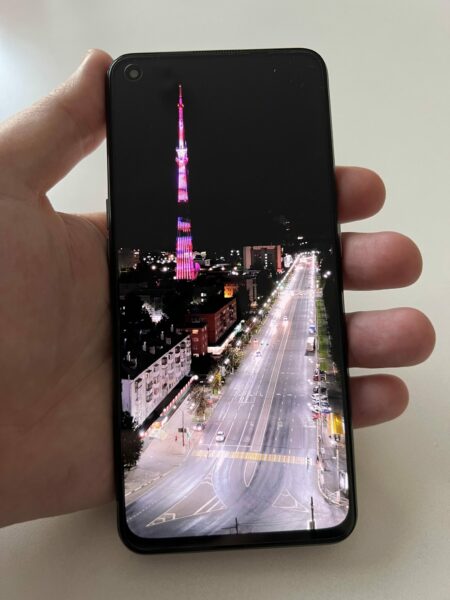 Обзор смартфона Realme GT 5G: самый дешевый Snapdragon 888 в интересном корпусе4
