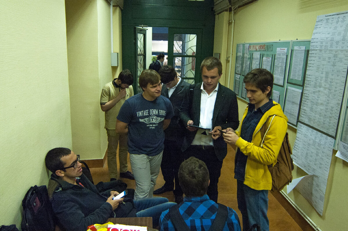 К сожалению, преподаватели на кафедре нам ничего из этого не говорили