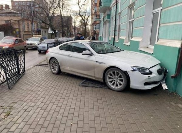 Источник фото: УГИБДД по РО