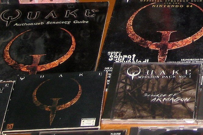 Компакт диски с играми серии Quake