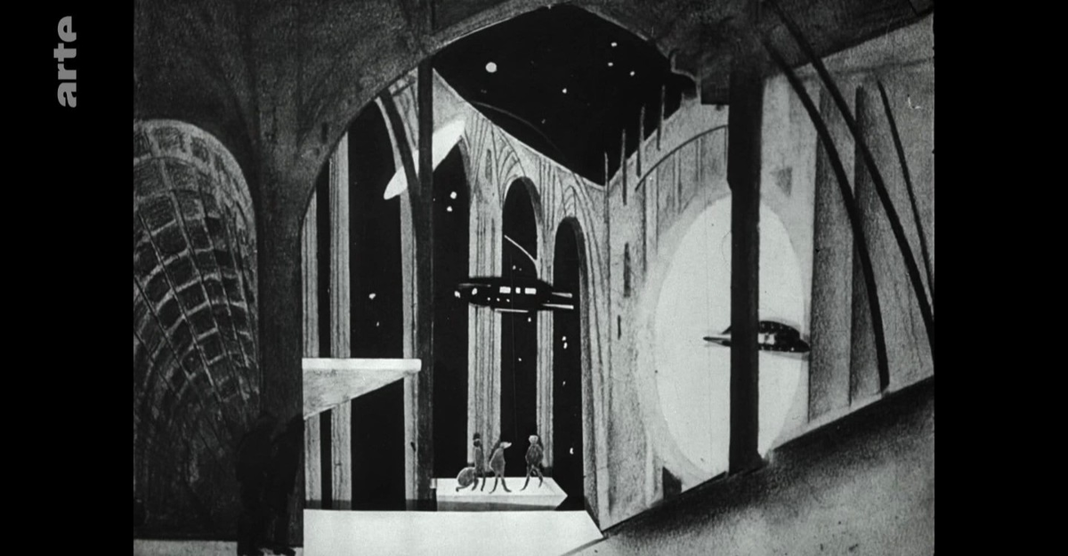 Кадр из фильма "Межпланетная революция" взят для иллюстрации из Яндекс Картинки. 