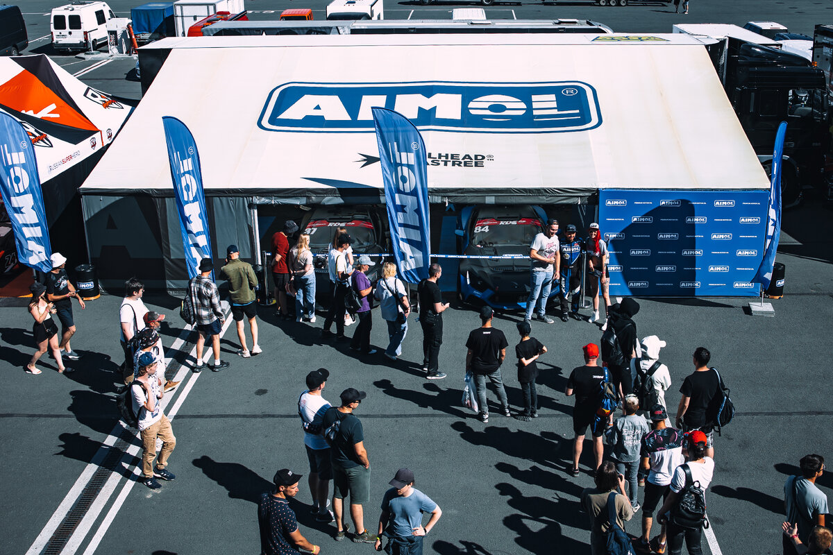 Фотосессия с Чарльзом НГ после этапа.