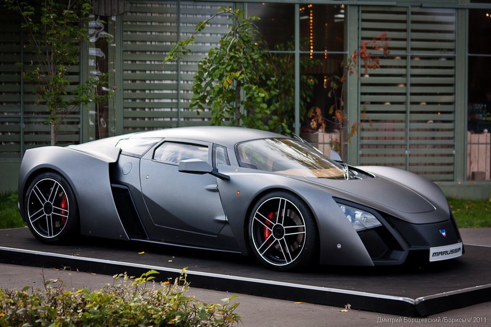 Автомобиль Marussia b1