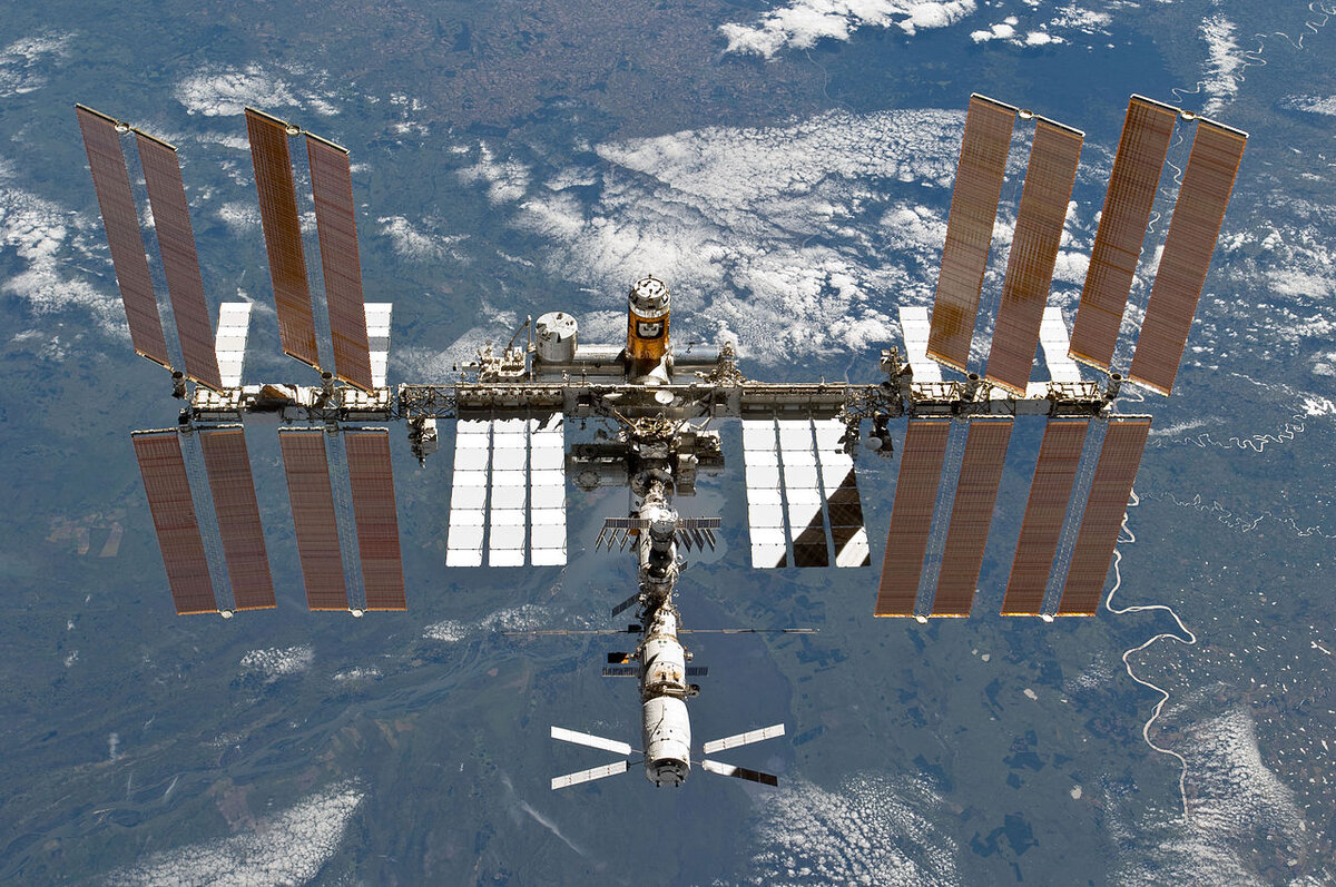 Фото: МКС, март 2011 года. NASA