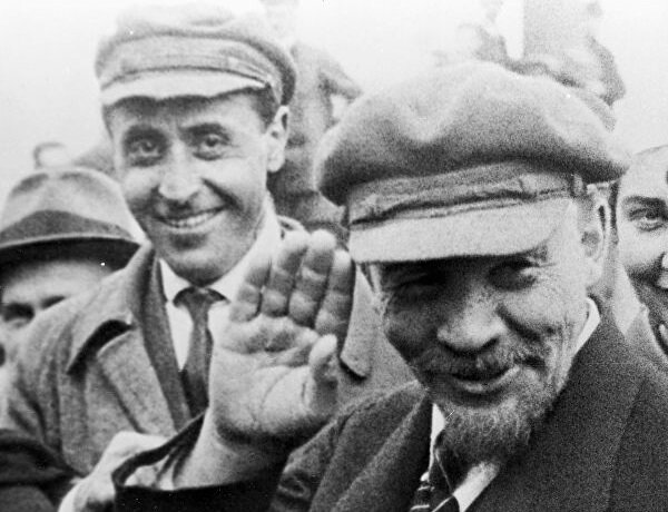 Ленин приветствует читателя, который почти дошел до конца. Спасибо!