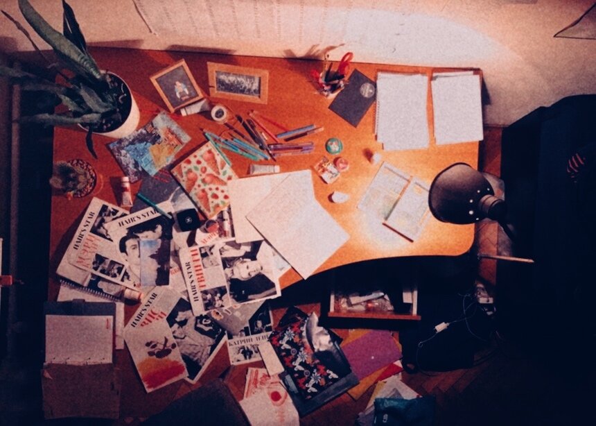 Эту фотографию я сделала при сильном депрессивном эпизоде во время пандемии. Мне хотелось выразить свое состояние в фотографии.