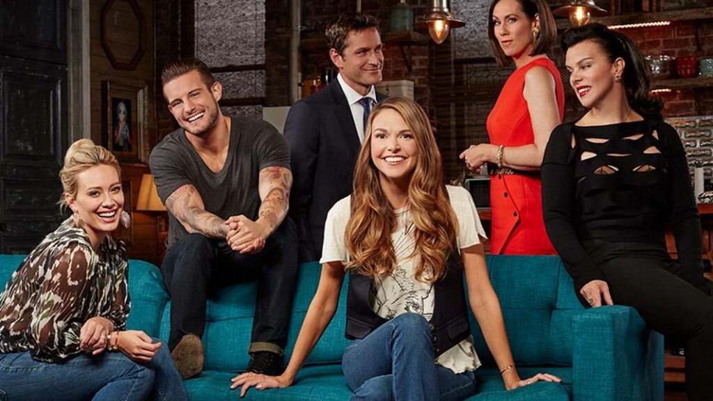 Сериал "Юная"