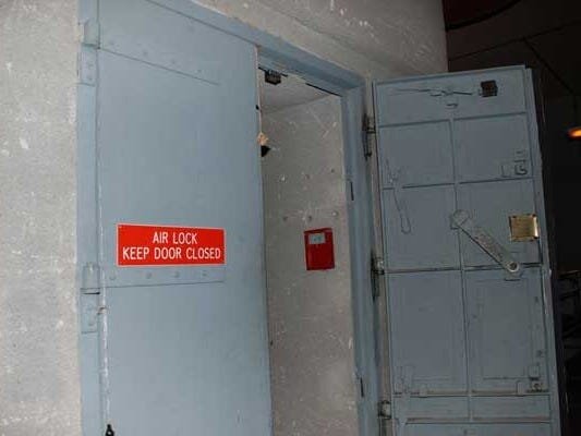 Вход в бункер