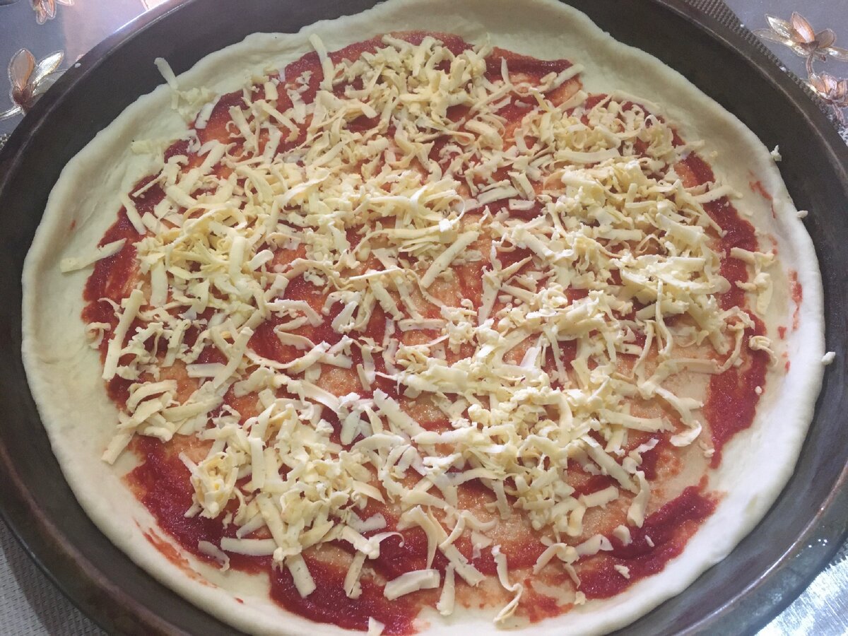 Пирог- пицца с мясом и сыром
