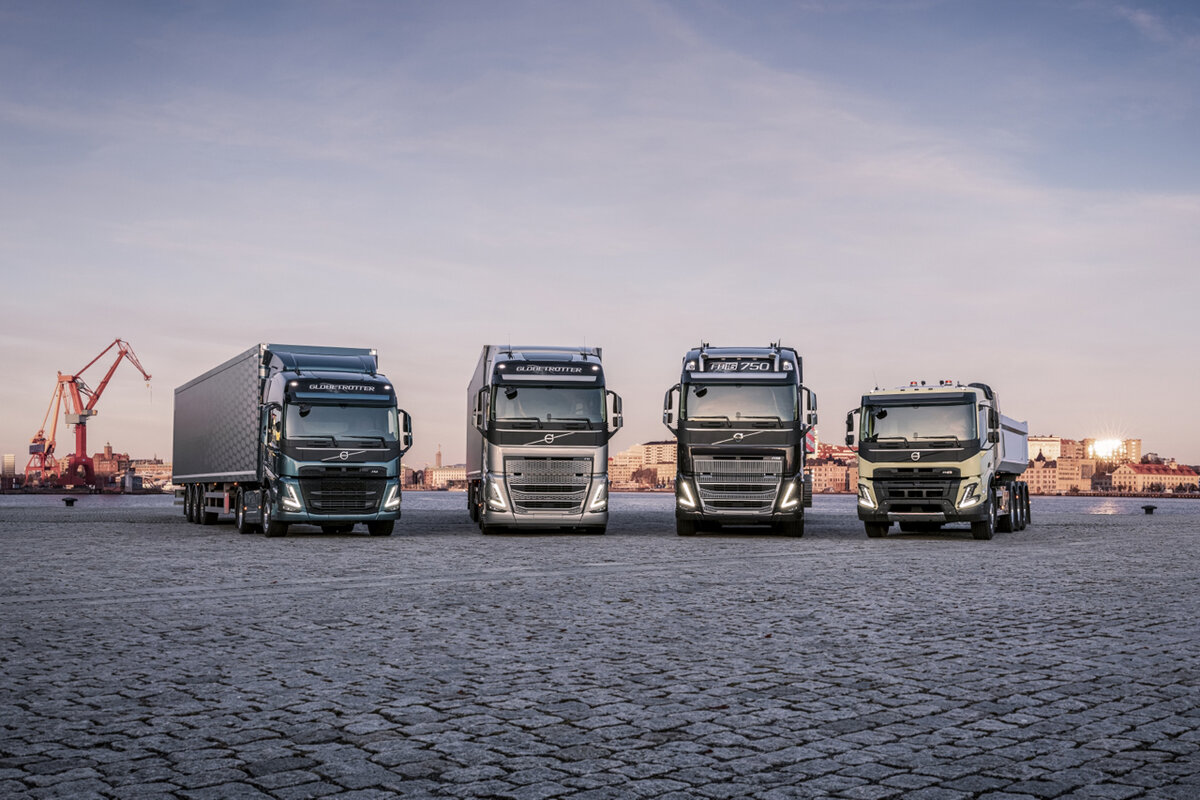 Volvo FM, Volvo FH, Volvo FH16, Volvo FMX (модели слева направо)