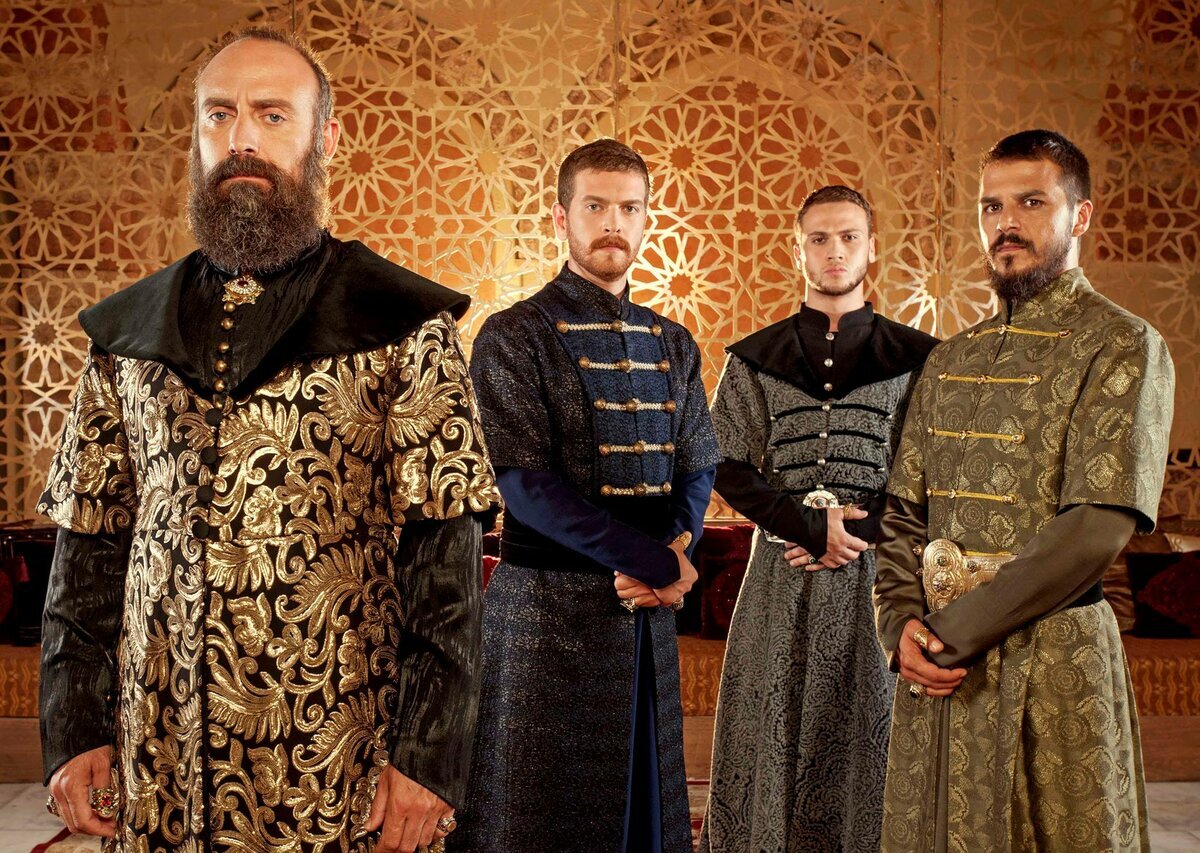 Кадр из сериала "Великолепный век"