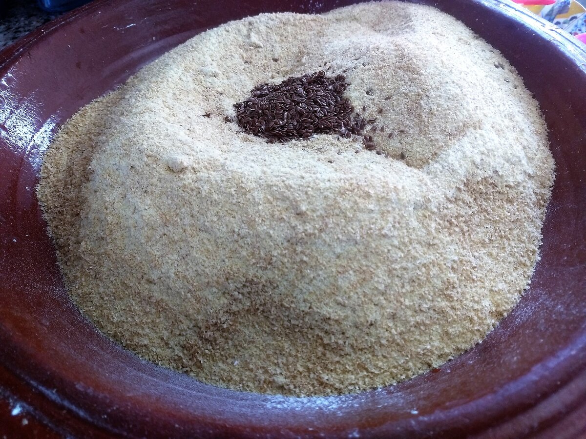 У каждой хозяйки свой любимый набор специй и семян...