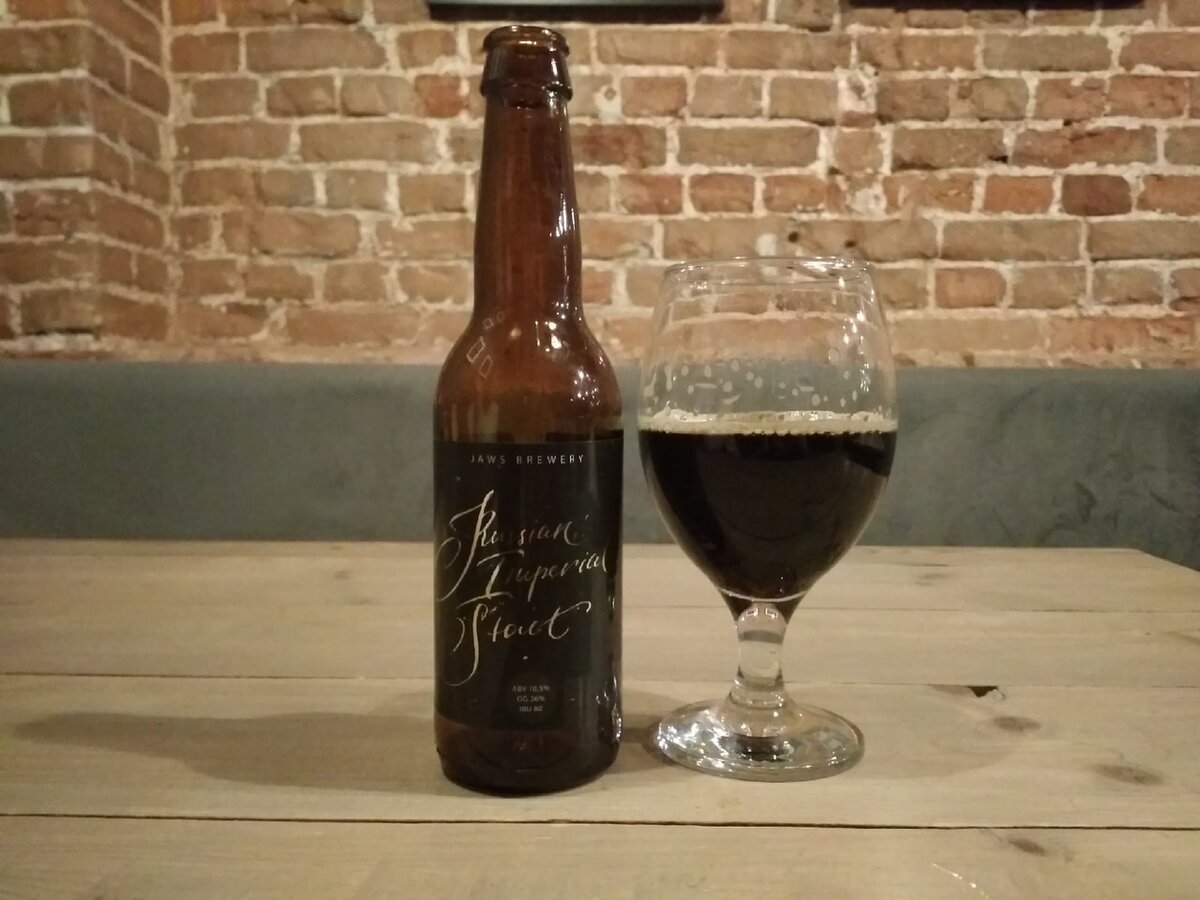 «Russian imperial stout V.I» от Jaws Brewery  бутылка + бокал