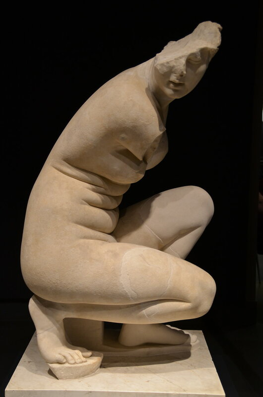 Венера; римская копия (117-138 гг. н.э.) с греческого оригинала III в. до н.э. Национальный римский музей в Палаццо Массимо, Рим.