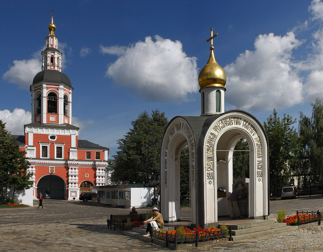 Данилов Монастырь в Москве, фото из интернета