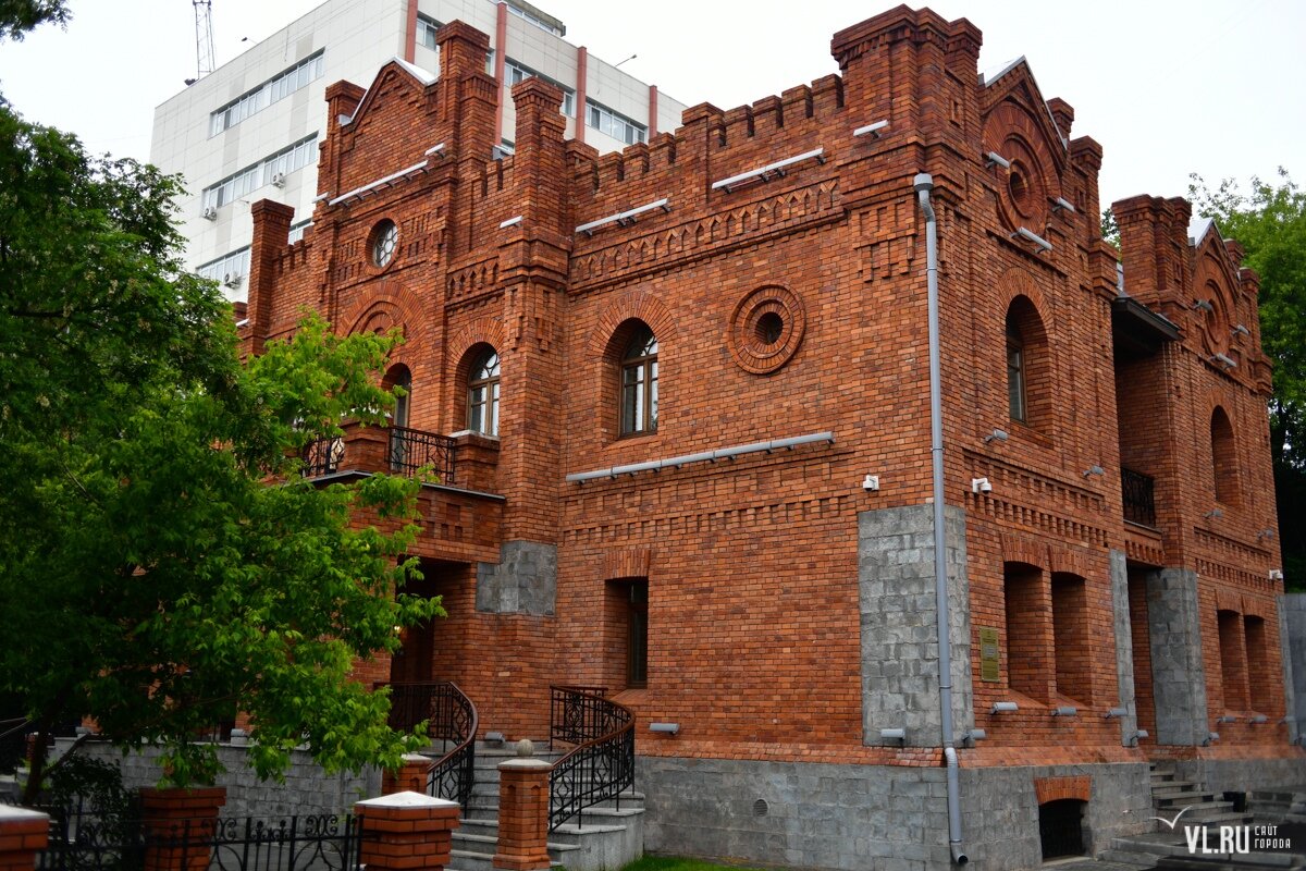 Доходный дом М.И. Суворова. Приморье, г. Владивосток, ул. Пологая, 67. Фото: newsvl.ru