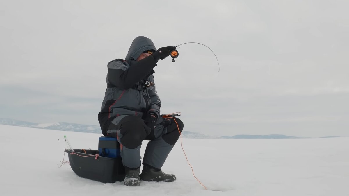 Поклевка окуня