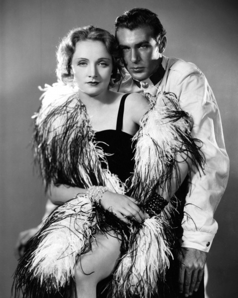 1930. Marlene Dietrich and Gary Cooper in Morroco 
