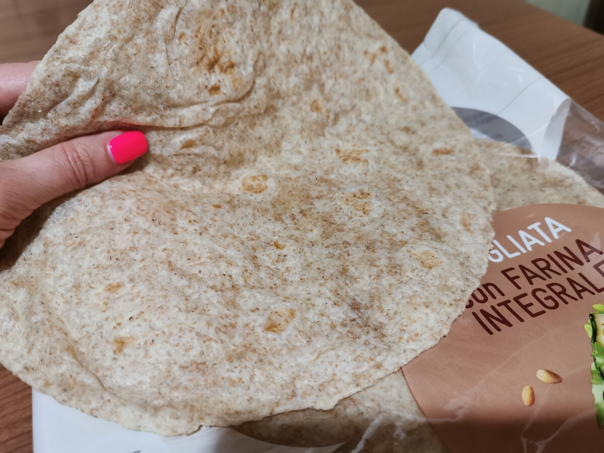 Piadina integrale - пьядина из слоеного теста с непросеянной мукой