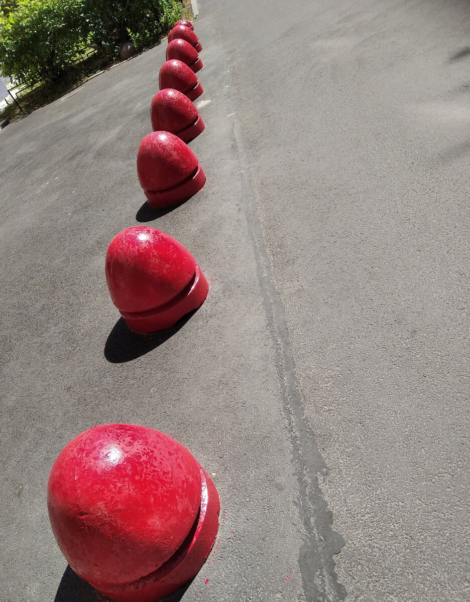 та самая красная линия