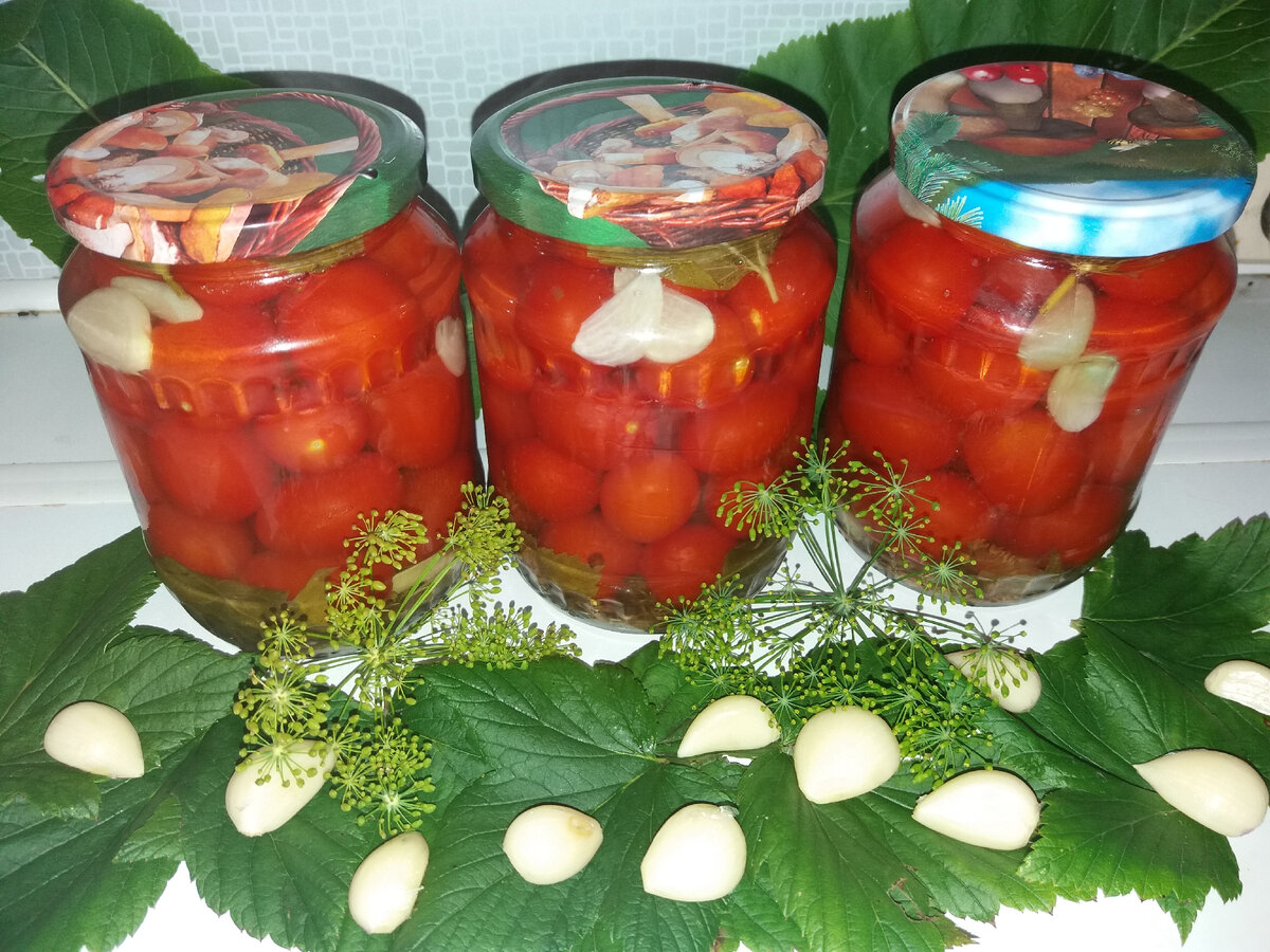Закуска из помидоров в остро-сладком маринаде - пошаговый рецепт с фото на Готовим дома