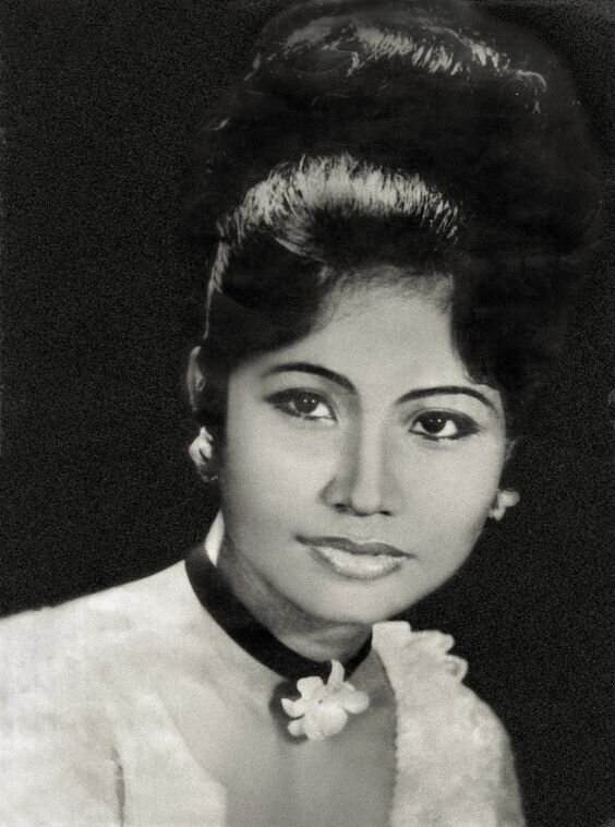 Рос Серейсотея (Ros Serey Sothea)