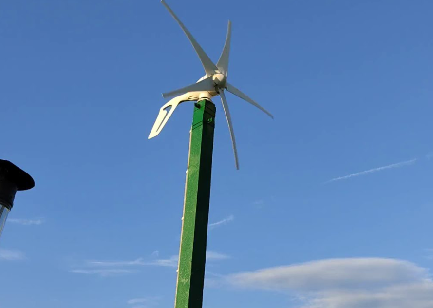 У берегов Великобритании началось строительство крупнейшей в мире ветряной электростанции