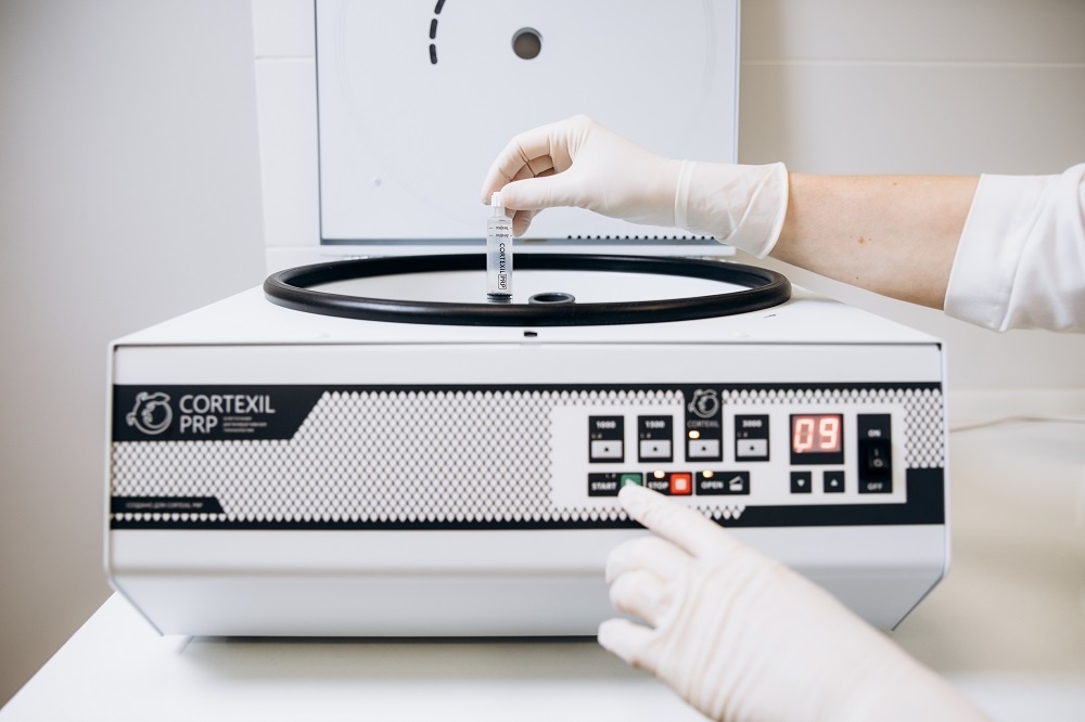 Картинка взята с сайта https://klinikakosmetikpro.ru/catalog/terapiya-autoplazmoy
