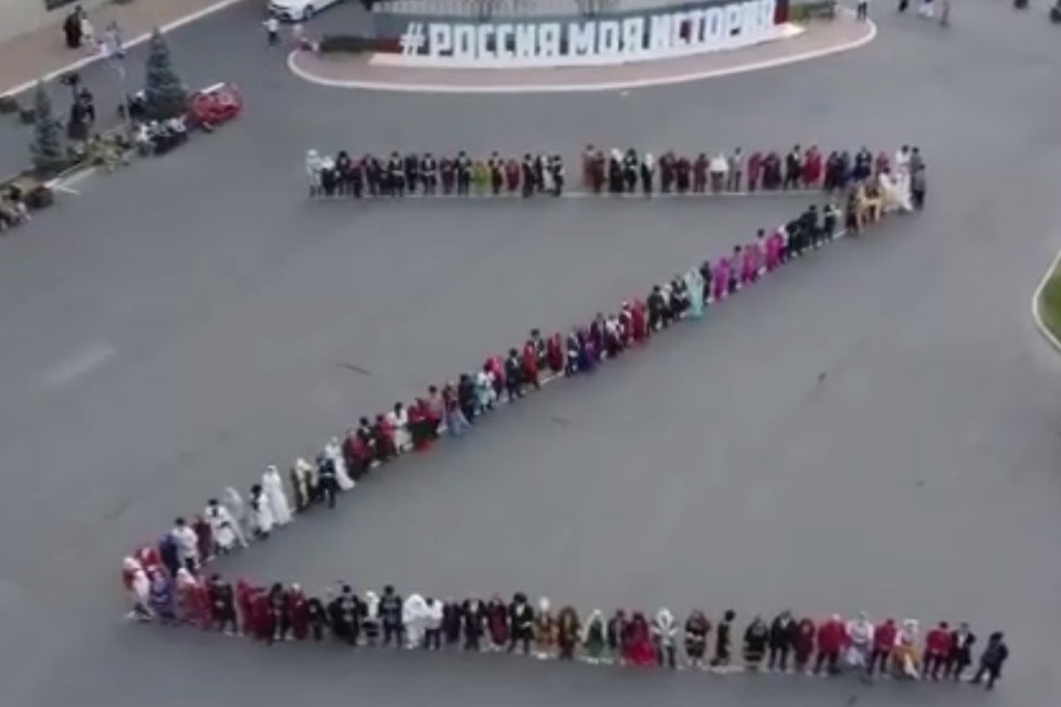     Фото: кадры видео