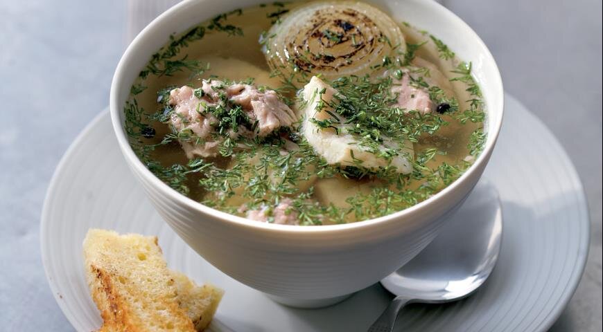 Варим бурлацкую уху