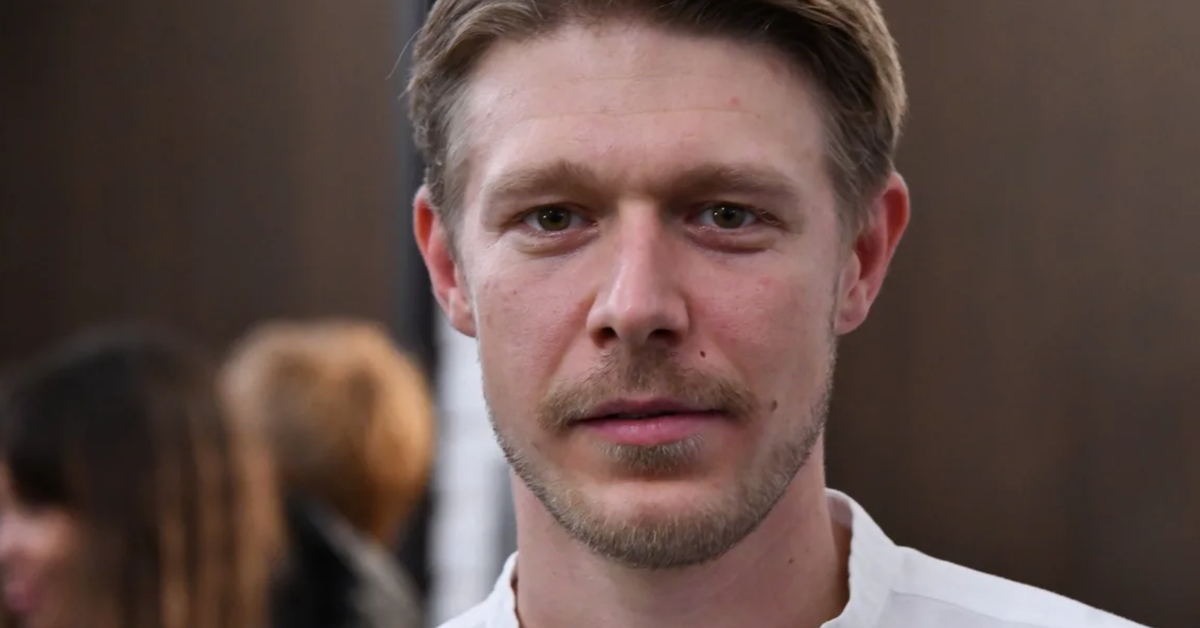 Сын Михаила Ефремова признался, что был жертвой сексуальных домогательств