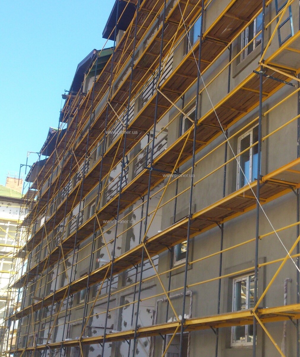 Строительные леса для фасада. Леса рамные лрсп-40. Леса строительные фасадные. Леса строительные рамные лрсп-40. Леса лр-40.