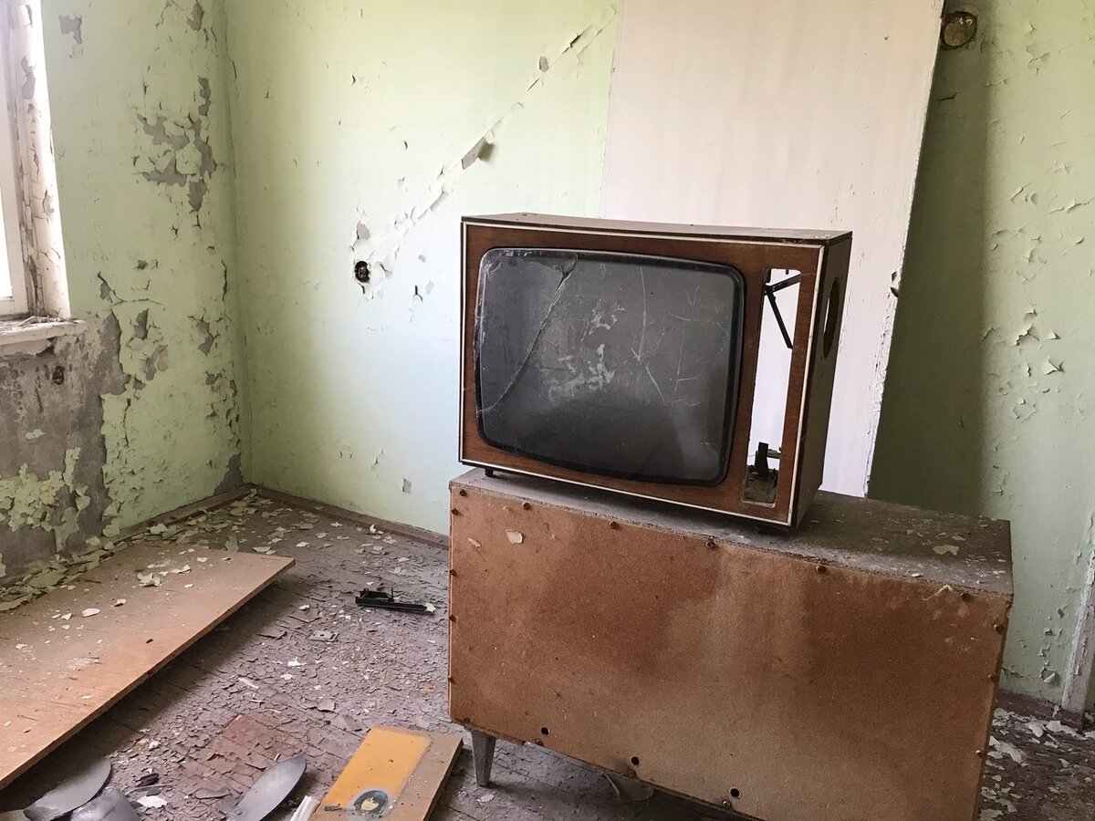 выброс мебели из квартиры