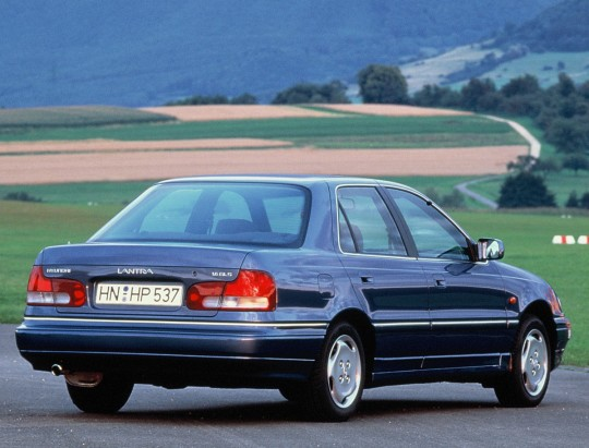 Hyundai Lantra (J1) '1995