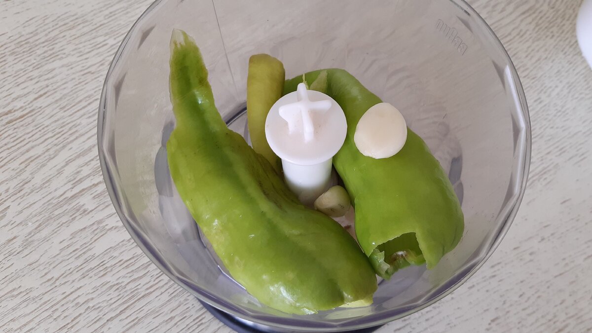  лучше красный)