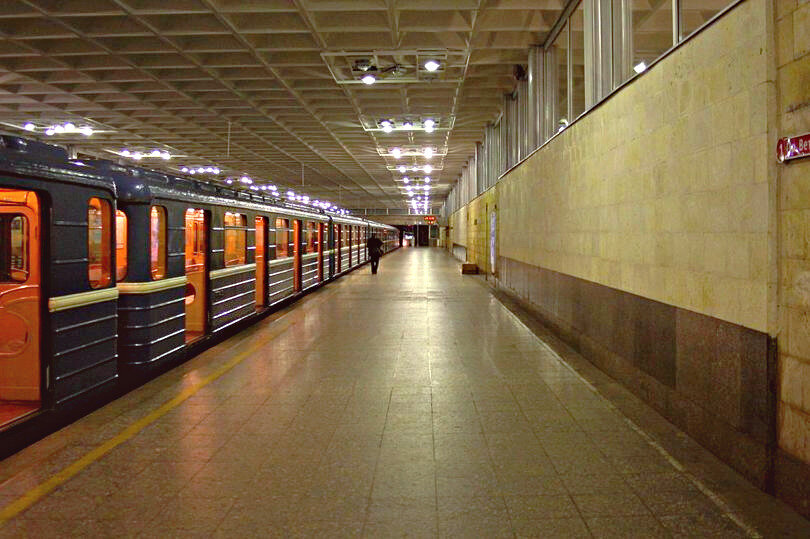 Станция "Девяткино" (Санкт-Петербург)