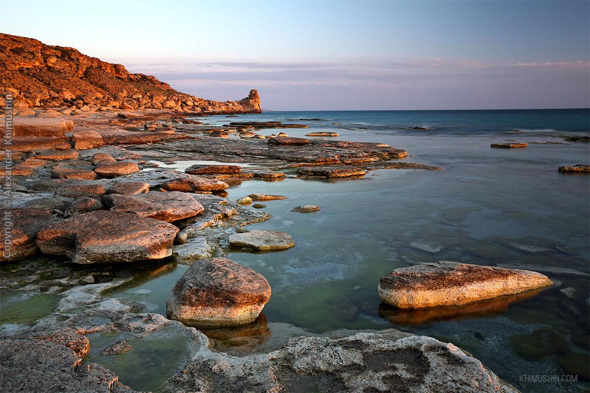 That sea. Каспий море Казахстан. Каспий теңізі. Мангыстау Каспийское море. Озеро Каспий Казахстан.