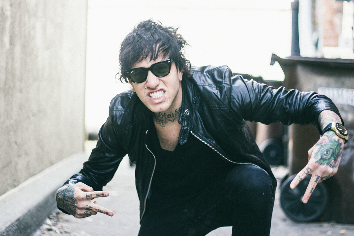 Крис «Фронз» Фронзак - вокал