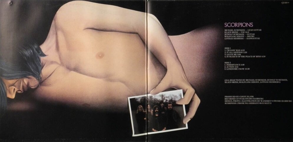 Внутренний разворот альбома "Scorpions", 1972 г., "Lonesome Crow"