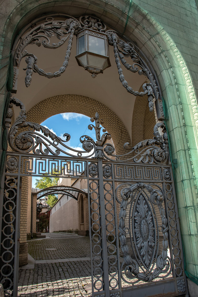 Санкт-Петербург, улица Куйбышева 2-4