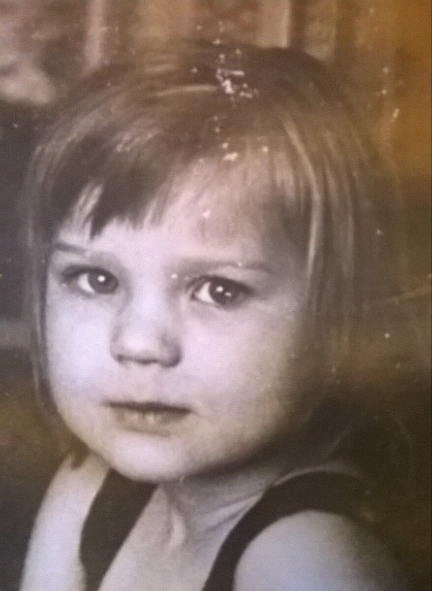 это я, малолетняя поклонница фильмов про любовь, фото из архива автора