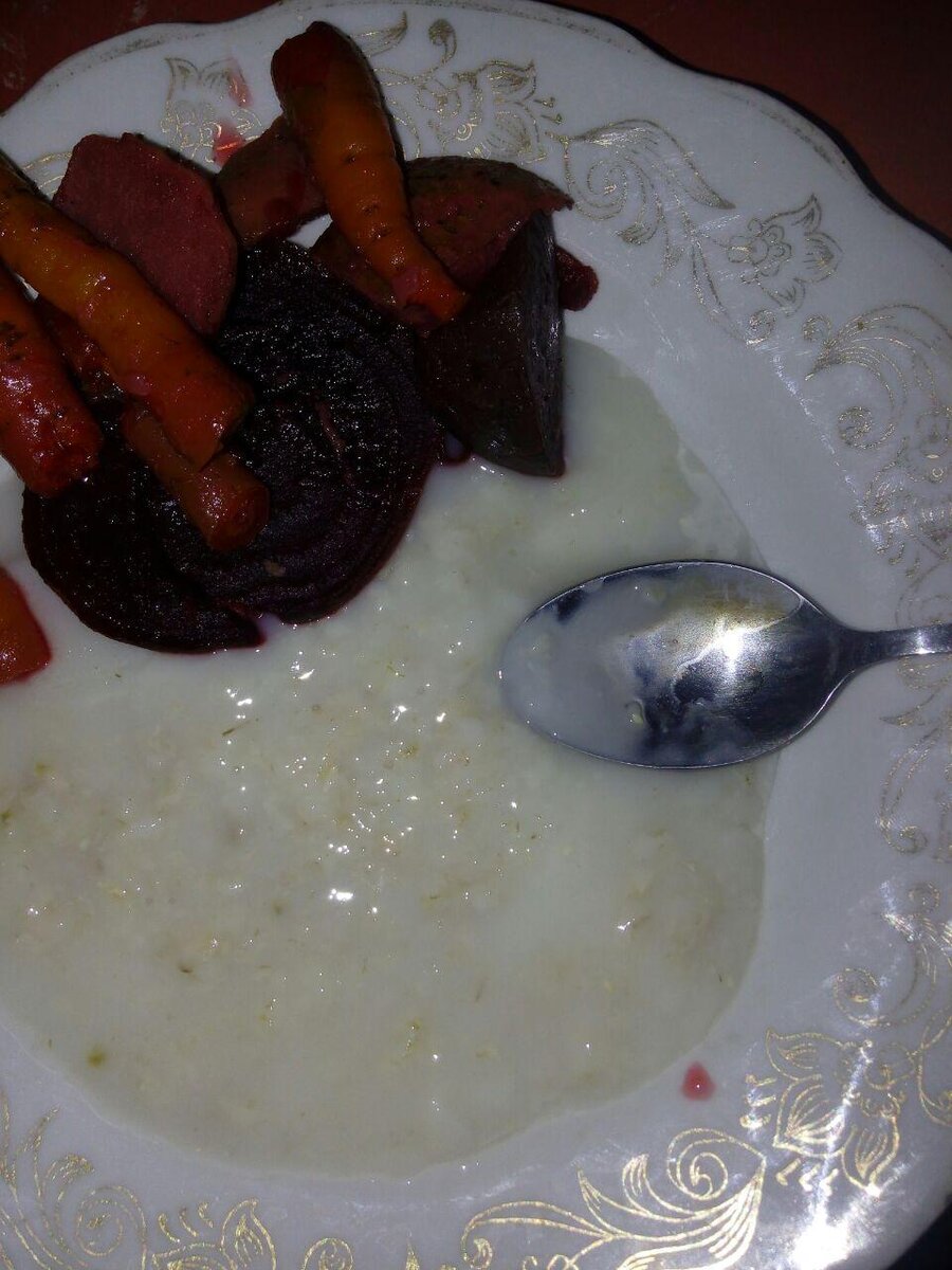 Протертая овсянка очень хорошо подходит для поджелудочной железы 