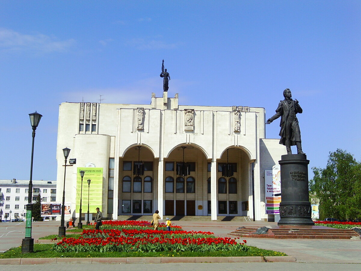 Фото Николая Руцкого. Курский драматический театр имени А.С. Пушкина.