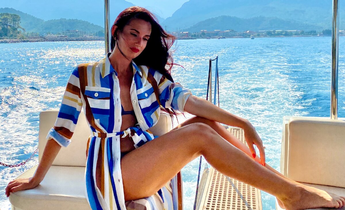 Подписывайтесь на канал и ставьте лайки. Это поможет каналу продвинуться 