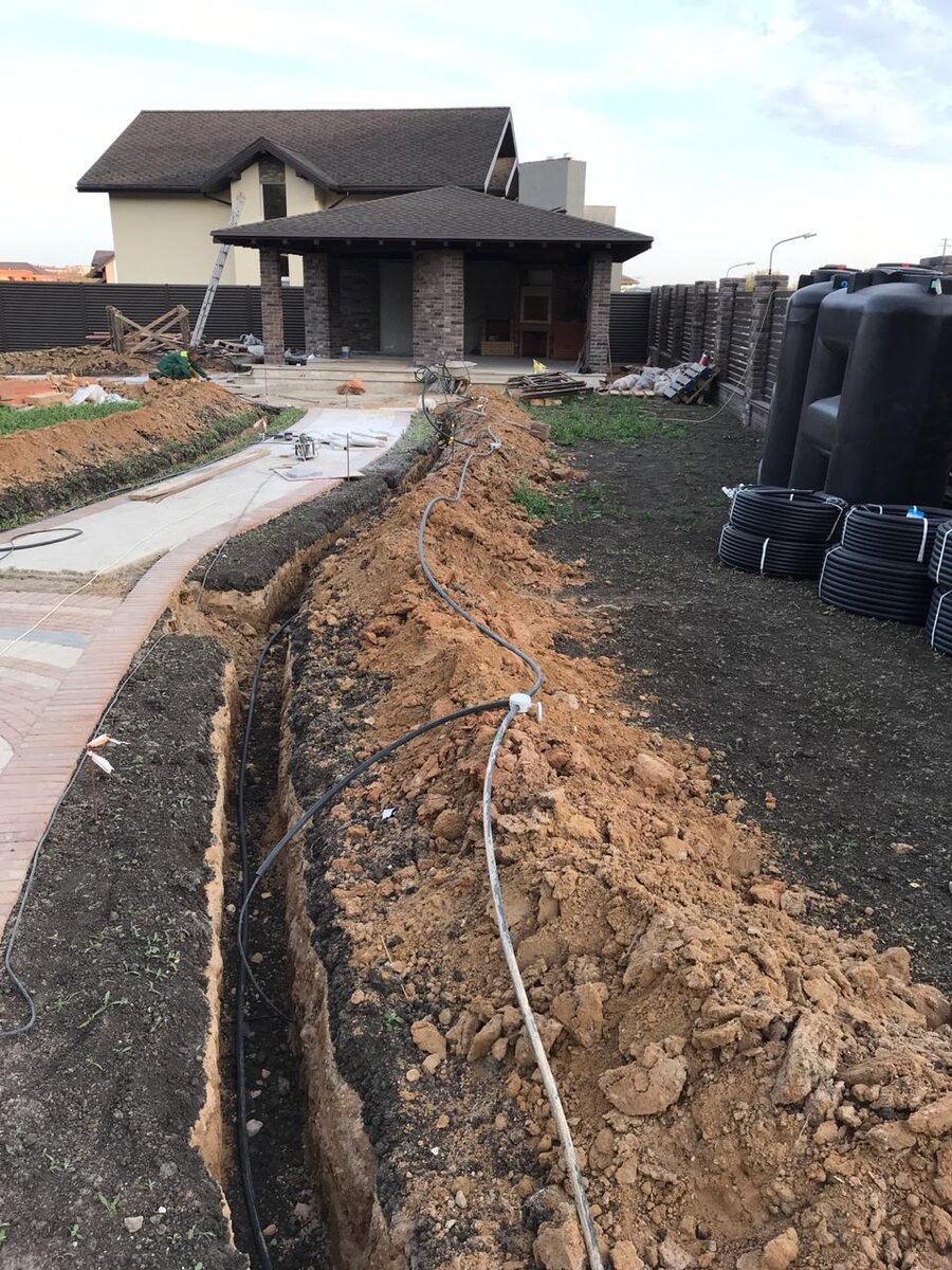 Траншея под кабель!