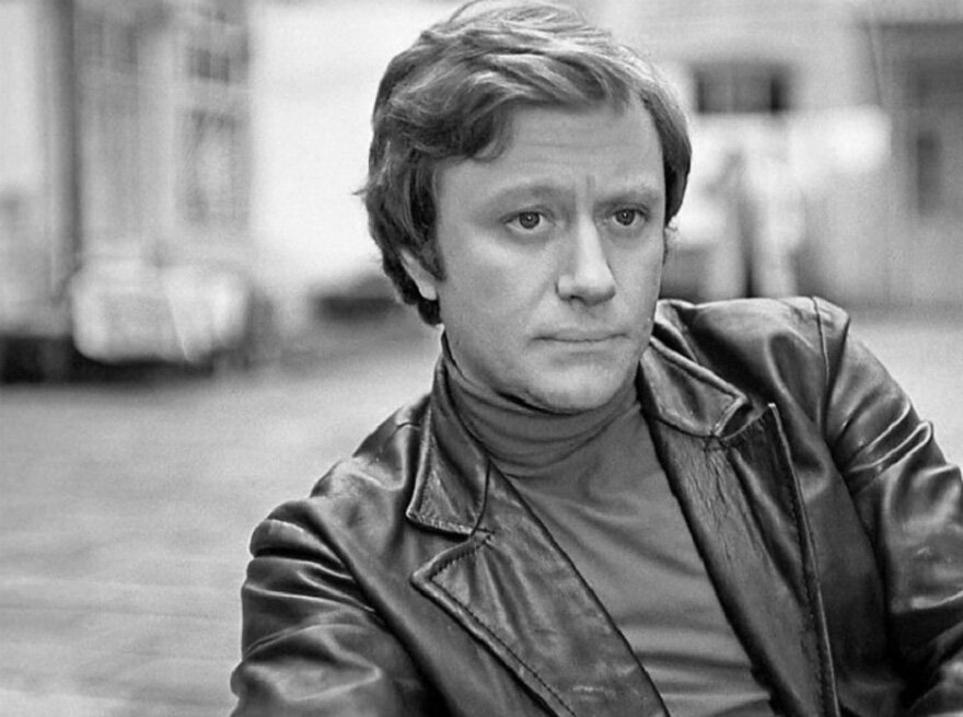 Андрей Миронов