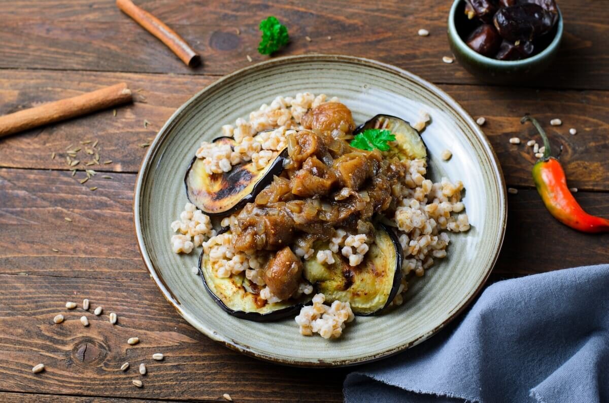 🍴 Полба с баклажанами в восточном стиле