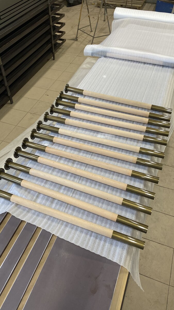 Балясины бронза